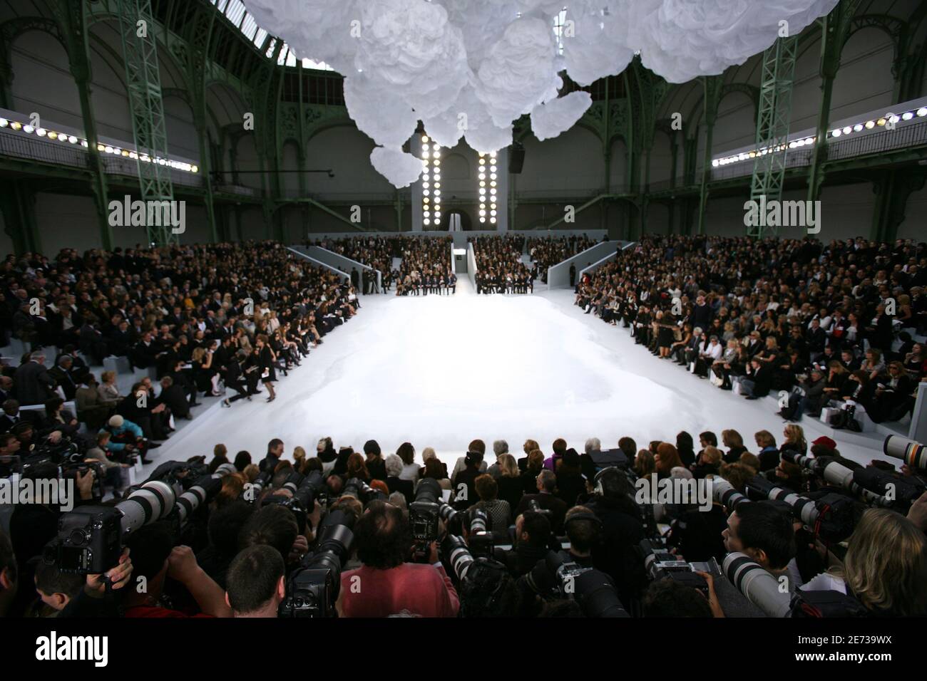 Chanel Fall 2008 Ready-to-Wear Collection