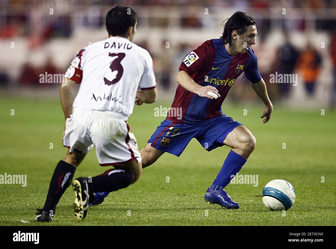 Lionel messi fc barcelone 2007 hi-res stock photography and Lionel messi fc barcelone 2007 hi-res stock photography and