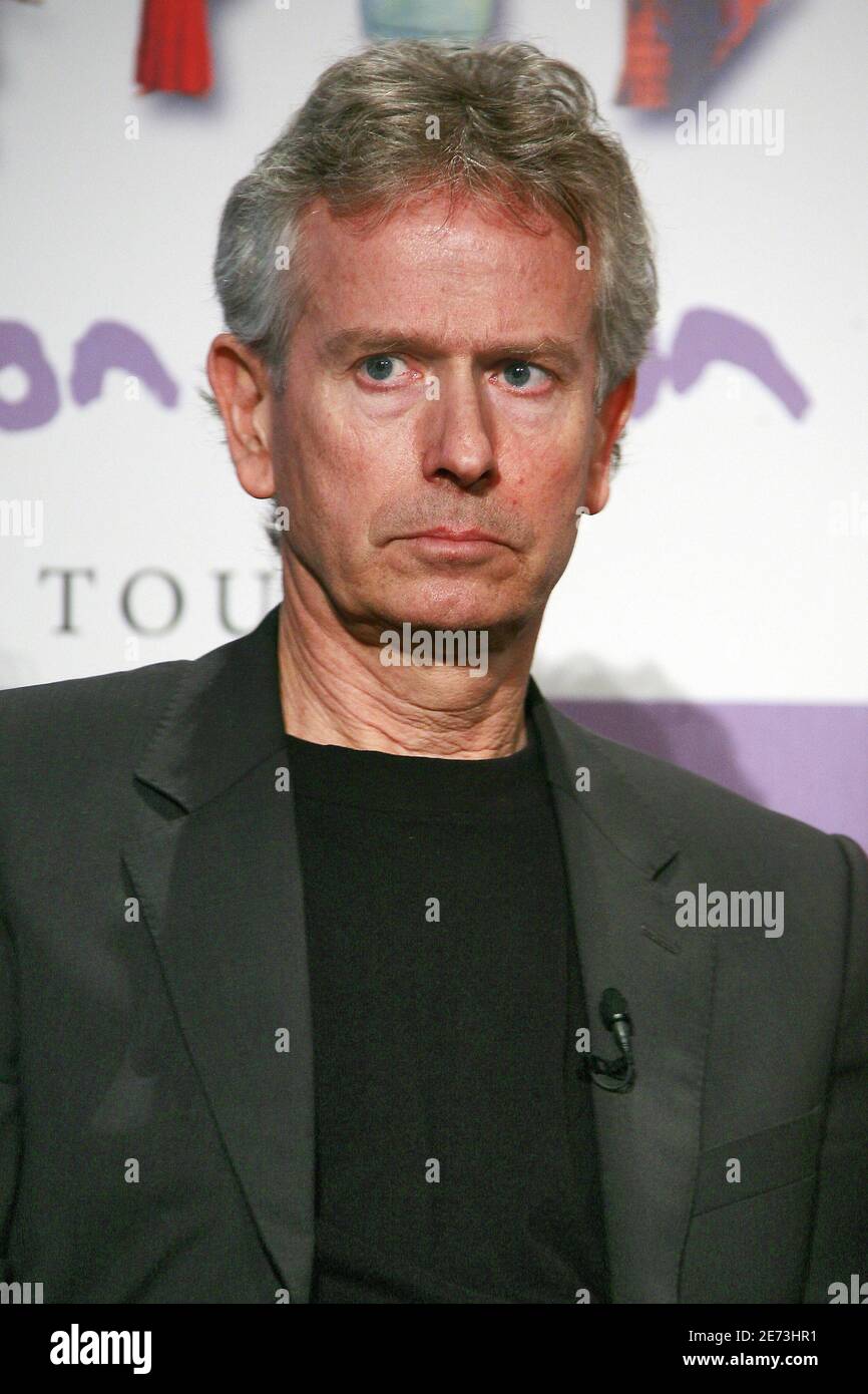 Genesis band member, Tony Banks, annouces dates for their 'Turn It On