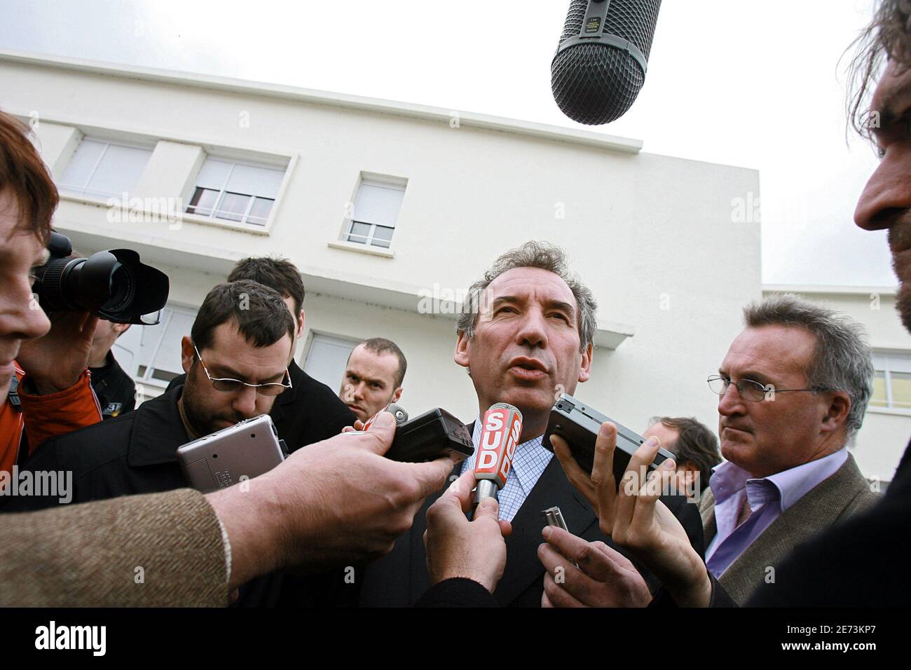 Francois Bayrou, UDF candidate for presidential elections, campaigns in Perpignan south of France on March 9, 2007. Photo by Corentin Folhen/ABACAPRESS.COM Stock Photo
