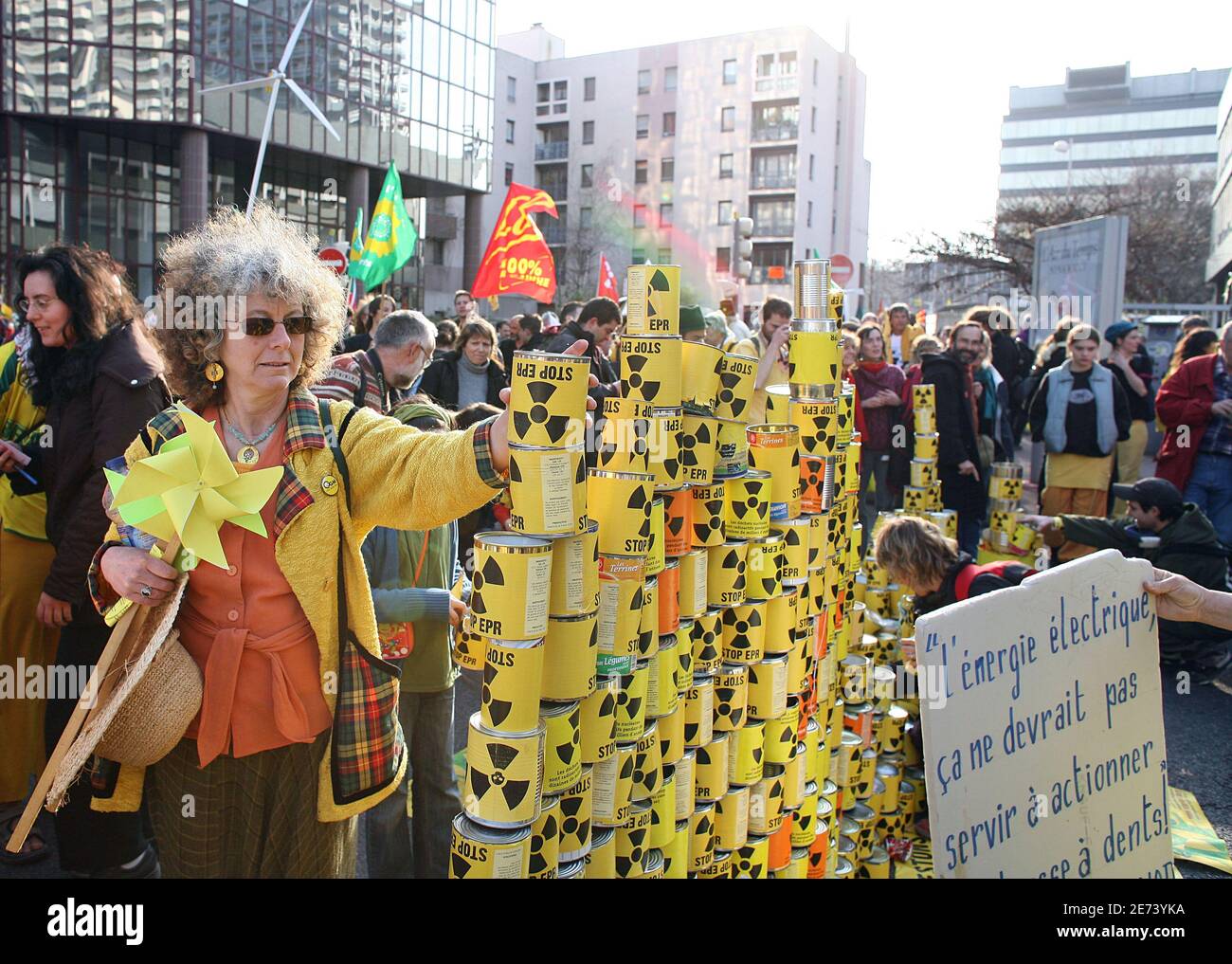 Around 4000 people demontrate to protest against plans to build the next generation of nuclear reactors EPR, in Lyon, France, on March 17, 2007. Photo by Vincent Dargent/ABACAPRESS.COM Stock Photo
