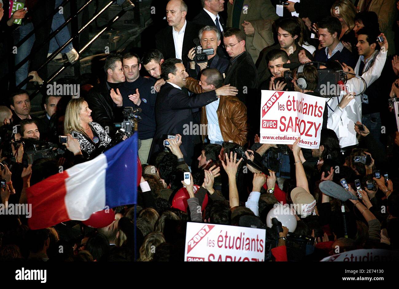 UMP presidential candidate Nicolas Sarkozy and singer Faudel pictured during a campaign meeting at Le Zenith in Paris, France, on March 18, 2007. Photo by Orban-Taamallah/ABACAPRESS.COM Stock Photo