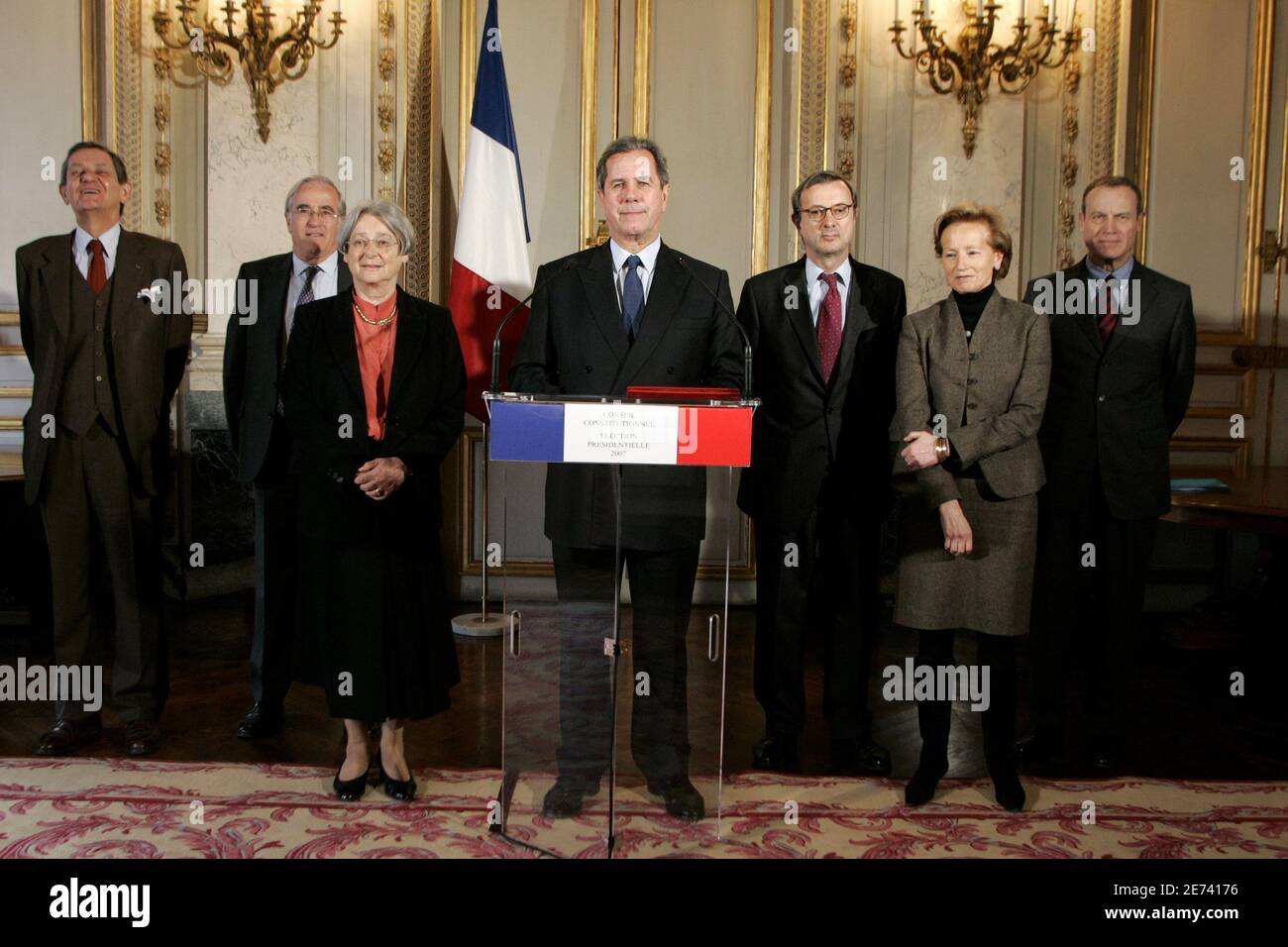President of French Constitutional Council, Jean-Louis Debre announces the official list of the 12 candidates to the upcoming French Presidential election, in Paris, France, on March 19, 2007. He's flanked by Constitutional Council member : Guy Canivet, Renaud Denoix de Saint-Marc, Jean-Louis Pezant, Dominique Schnapper, Olivier Dutheillet de Lamothe, Jacqueline de Guillenchmidt and Pierre Steinmetz. Photo by Thibault Camus/ABACAPRESS.COM Stock Photo