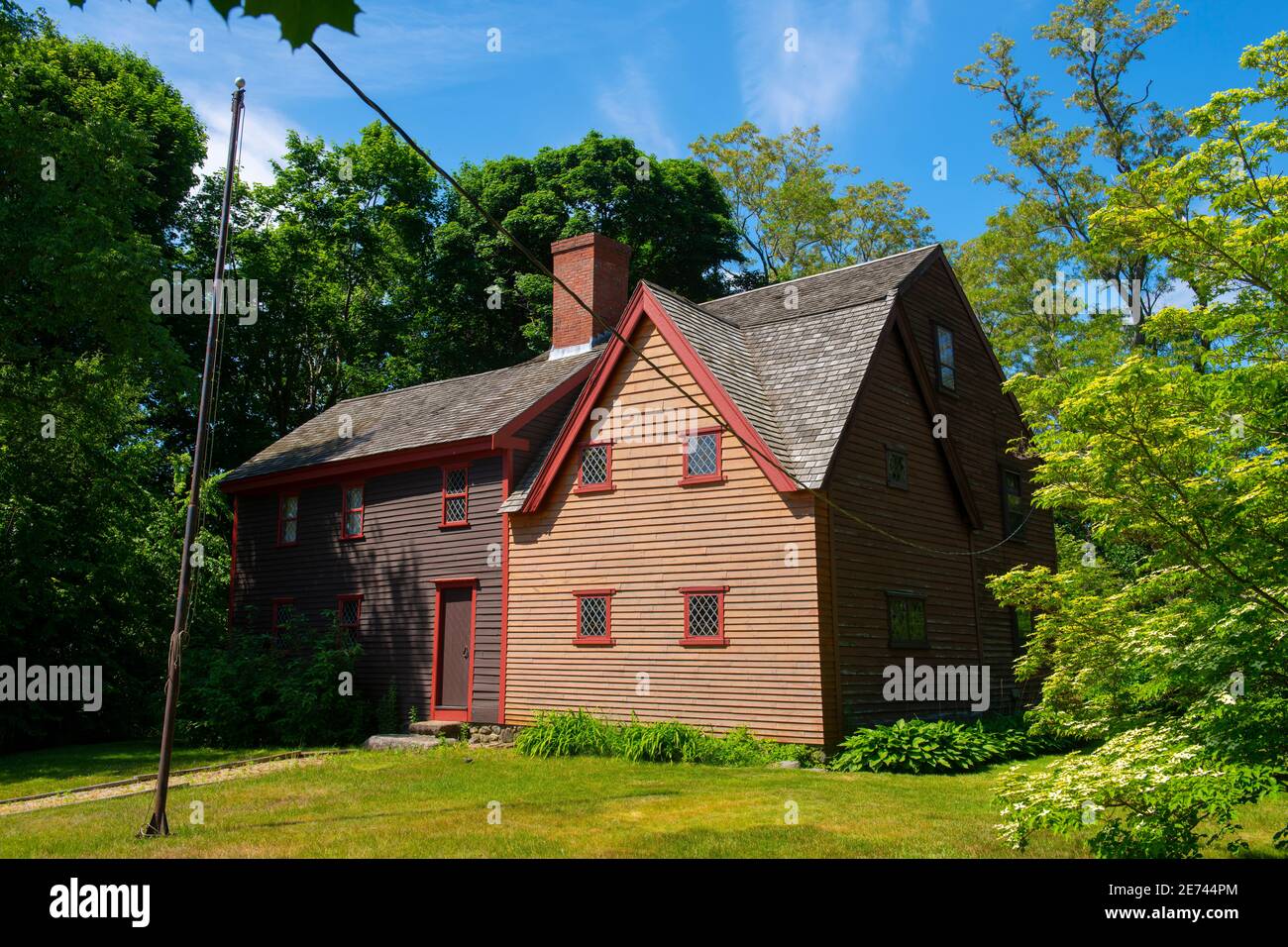 Balch House was build in 1636 by John Balch at 448 Cabot Street in city