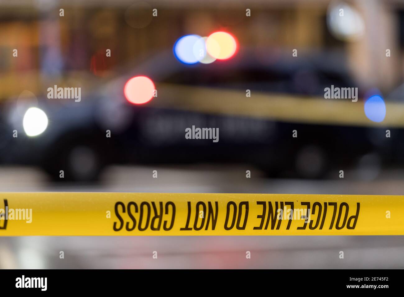 Police line at a shooting crime scene Stock Photo - Alamy