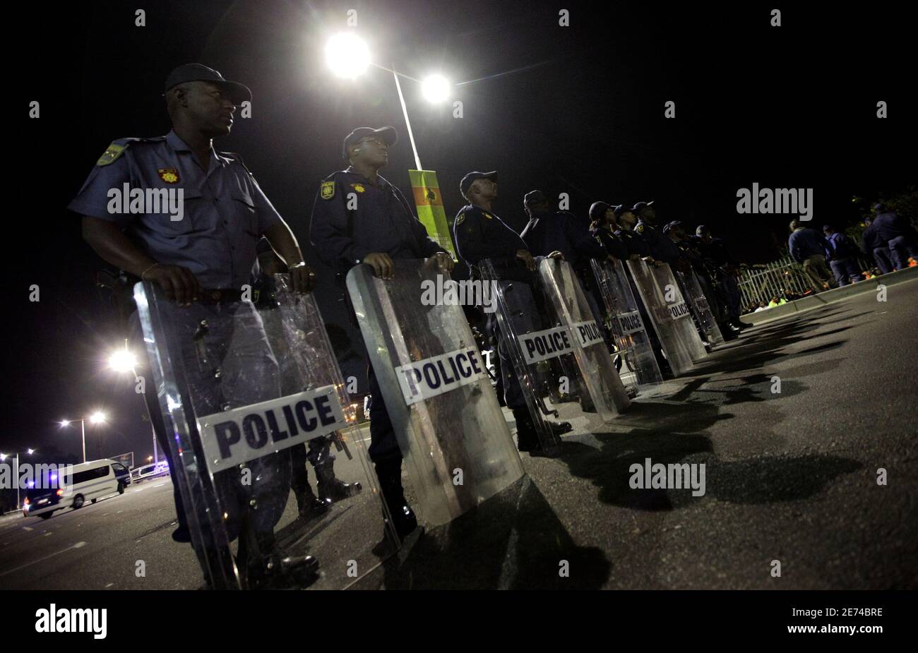South african police clash hi-res stock photography and images - Alamy