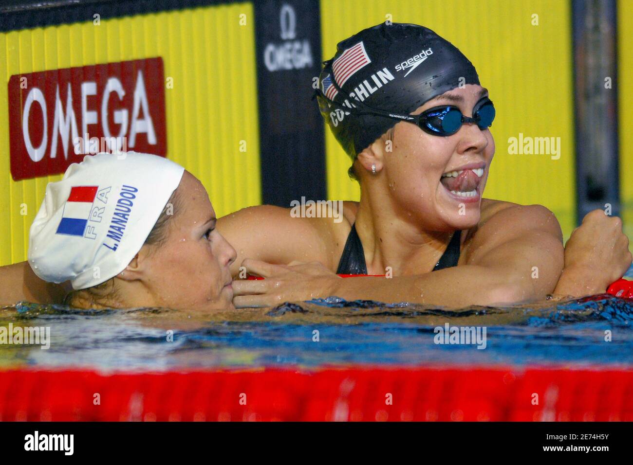 USA's Natalie Coughlin wins the gold medal and France's Laure Manaudou wins the silver on women's 100 meters backstroke during the 12th FINA World Championships, at the Rod Laver Arena, in Melbourne, Australia, on March 27, 2007. Photo by Nicolas Gouhier/Cameleon/ABACAPRESS.COM Stock Photo