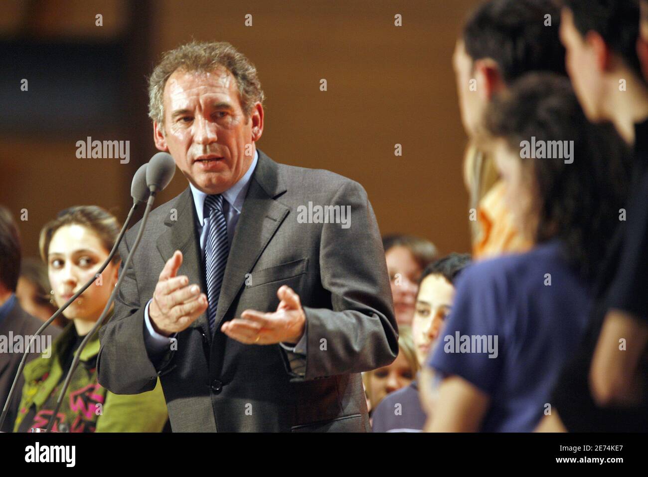 Francois Bayrou, UDF candidate for presidential elections campaigns in Nimes, south of France on March 28, 2007. Photo by Pascal Parrot/ABACAPRESS.COM Stock Photo