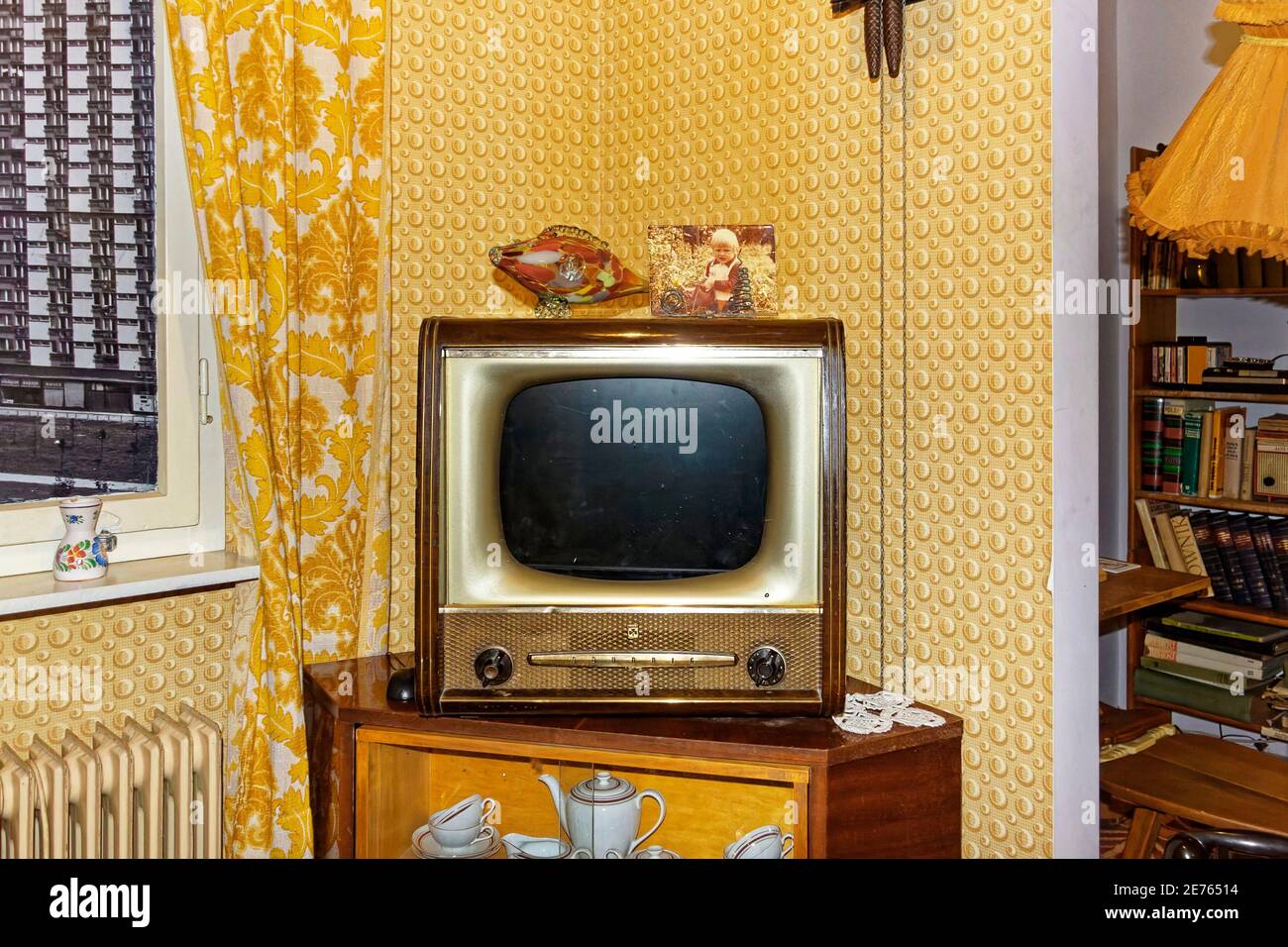 Warsaw, Poland - January 14, 2021. Old tv set in a living room from communism-era exhibited in Museum of Life under communism in Warsaw. Stock Photo