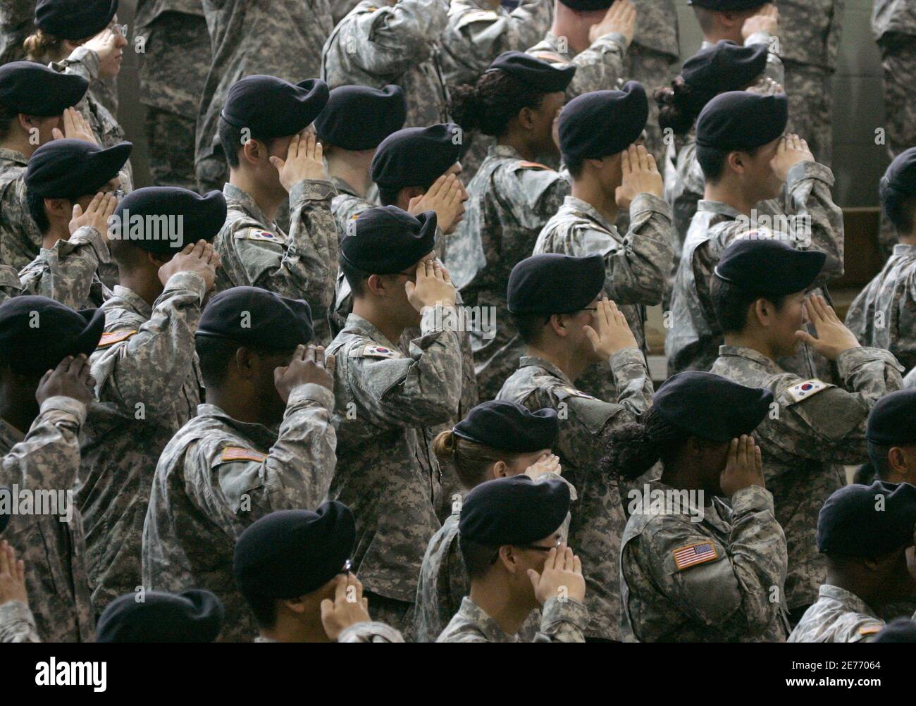 Outgoing commander b hi-res stock photography and images - Alamy