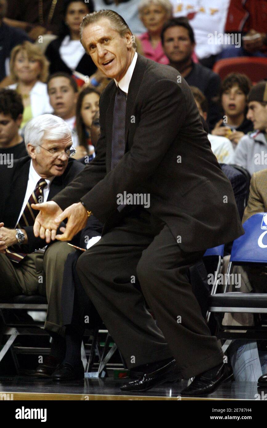 Pat Riley Pat riley 2006 hi-res stock photography and images - Alamy