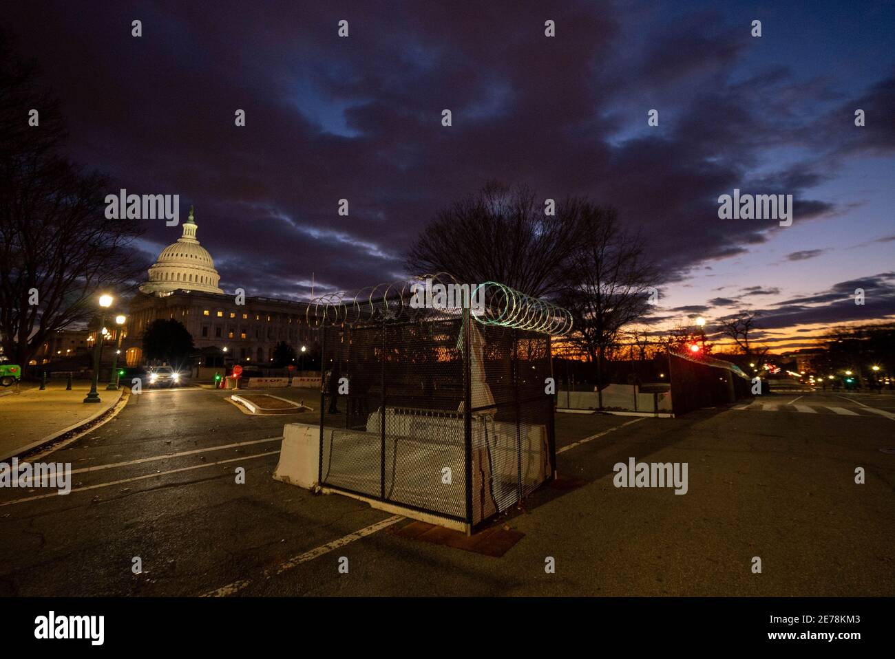 Innauguration Razor Wire Washington, United States. 29th Jan, 2021. Non scalable security ...