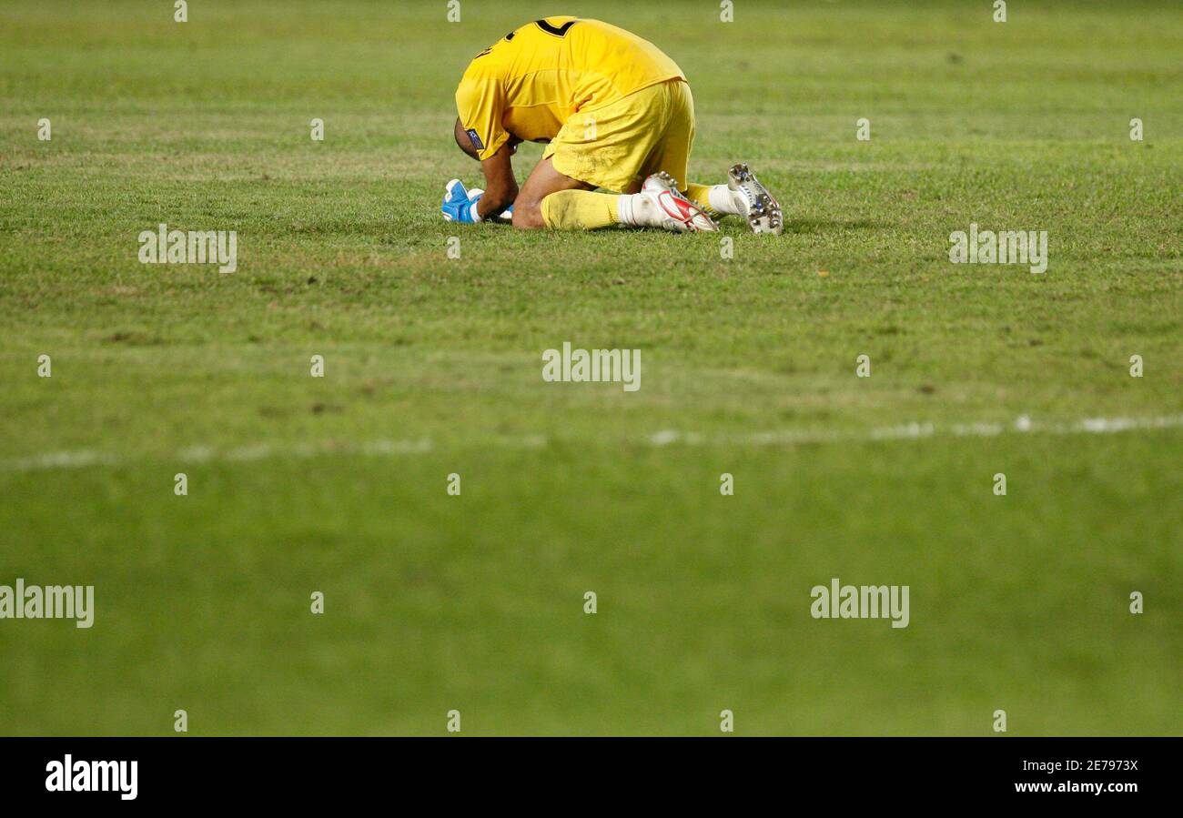 Indonesia's goalkeeper Markus Horison Ririhina reacts after his team was beaten by South Korea at the 2007 AFC Asian Cup Group D soccer match in Jakarta July 18, 2007.  REUTERS/Lee Jae-Won (INDONESIA) Stock Photo