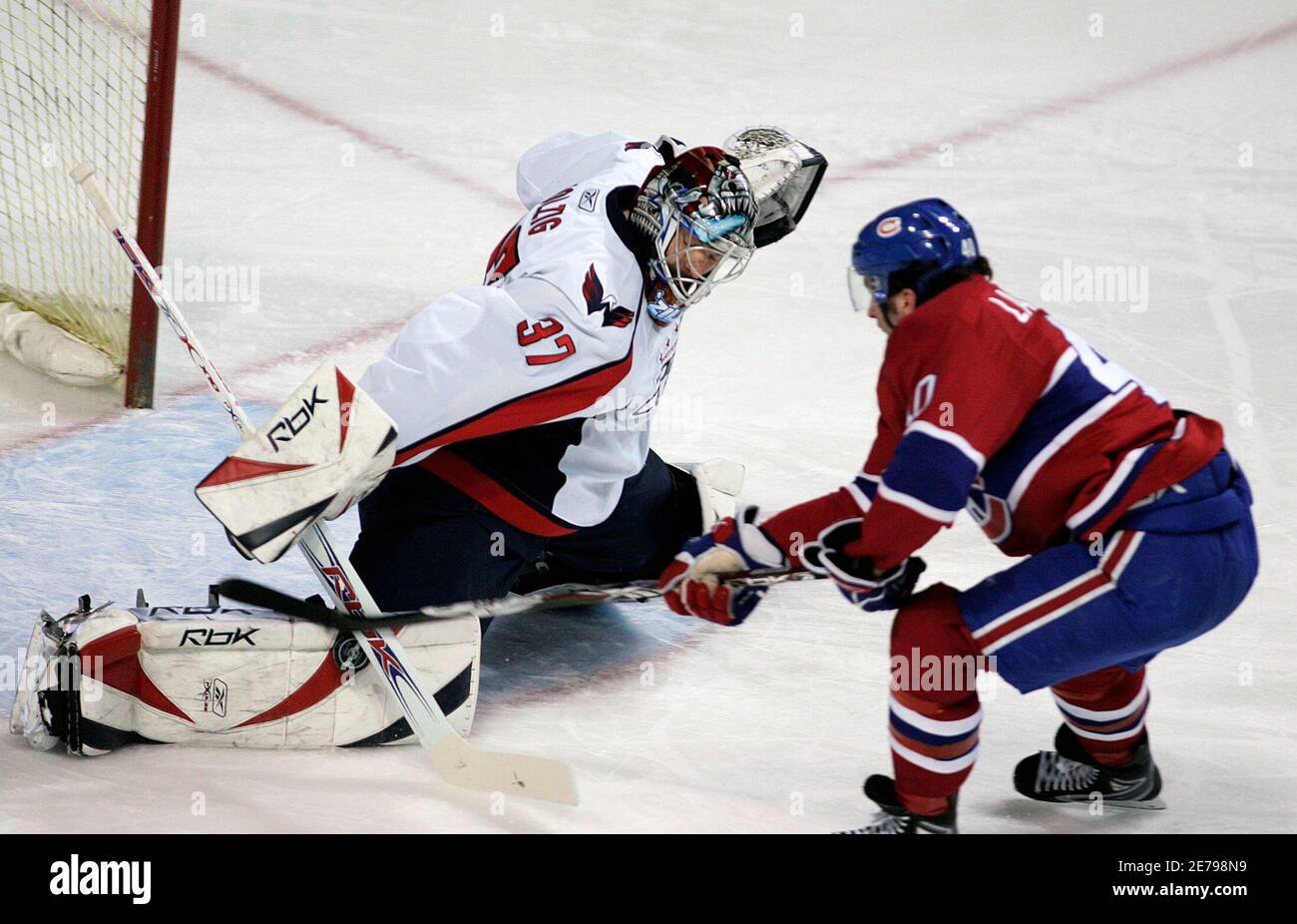 Montreal Canadiens' Maxim Lapierre (40 