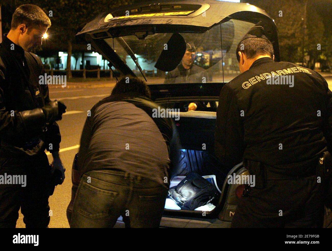 Checkpoint position hi-res stock photography and images - Alamy