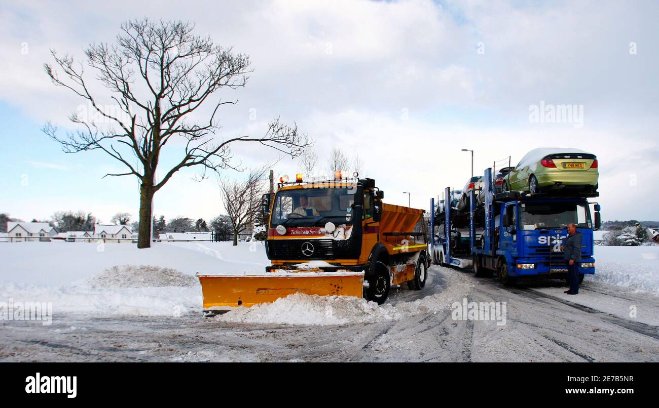 Snow plough clears road in st boswells in scottish borders hires stock