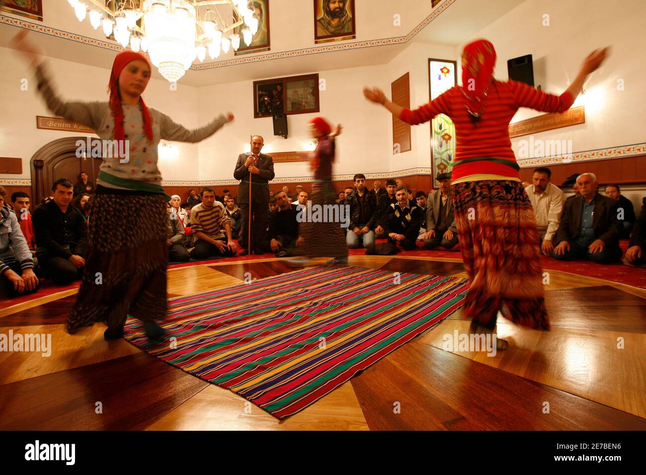 Alevi belief hires stock photography and images Alamy