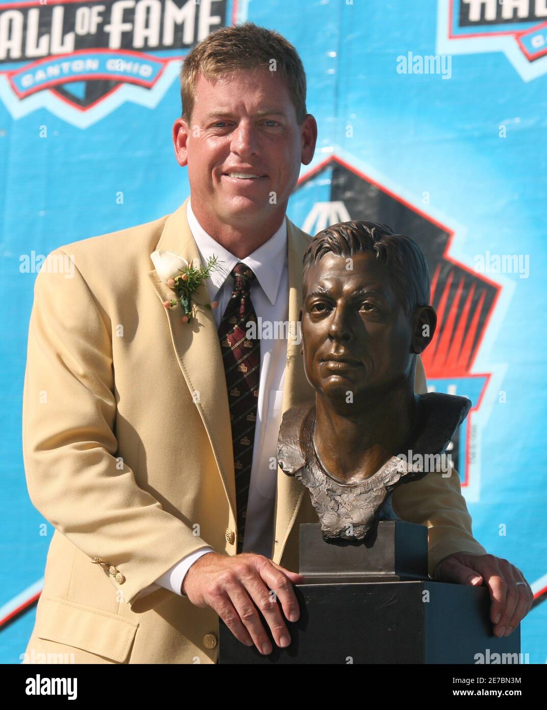 Troy aikman dallas cowboys hi-res stock photography and images - Alamy