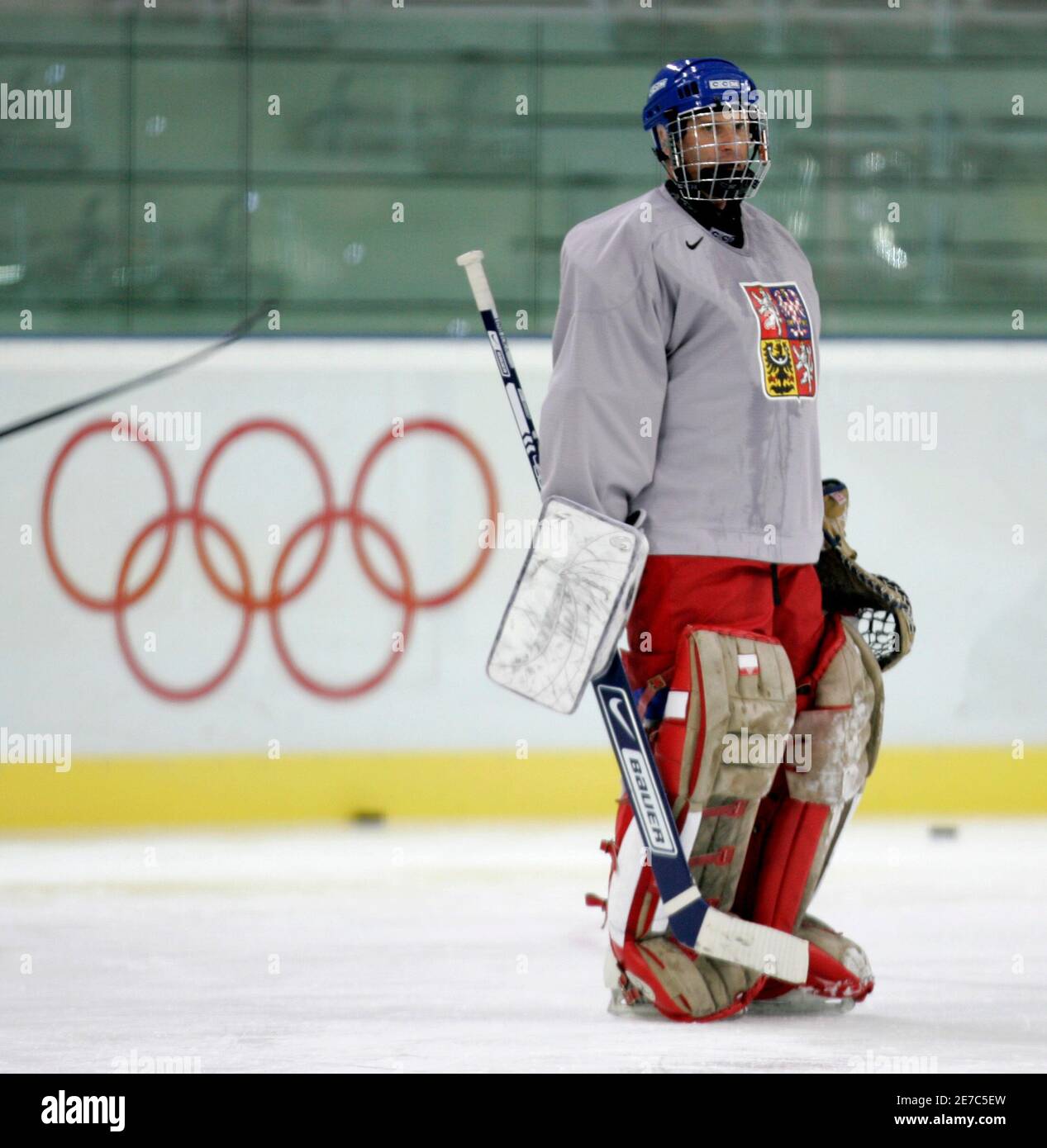 Dominik hasek hi-res stock photography and images - Alamy