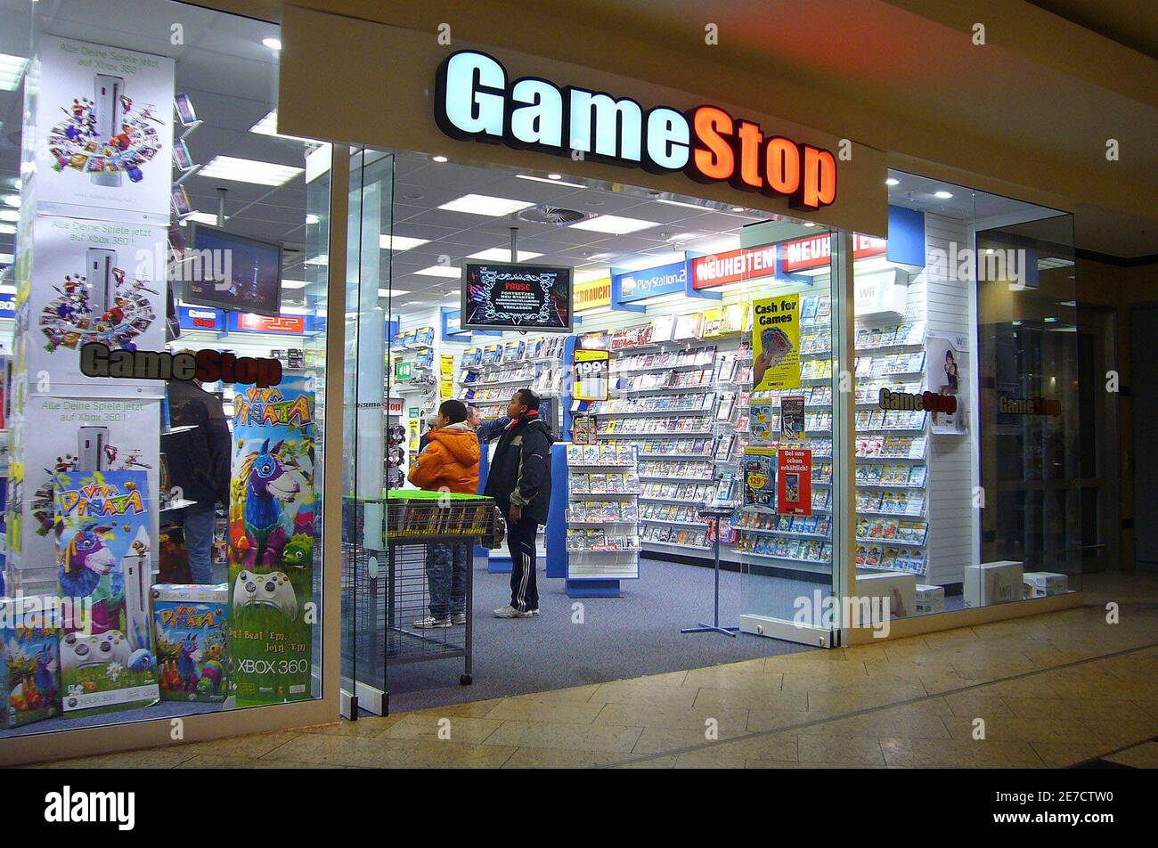 GameStop  West Edmonton Mall