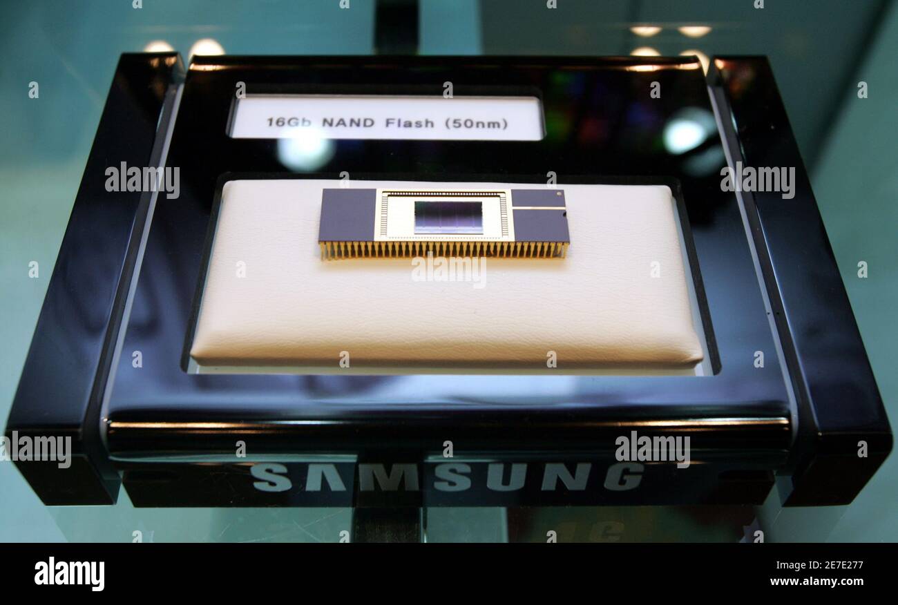 Nand flash memory hires stock photography and images Alamy