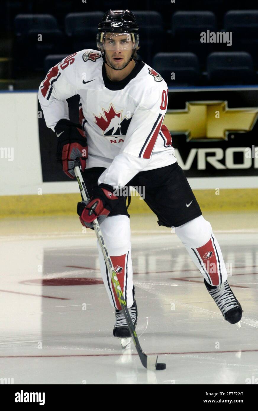 nike swift hockey socks