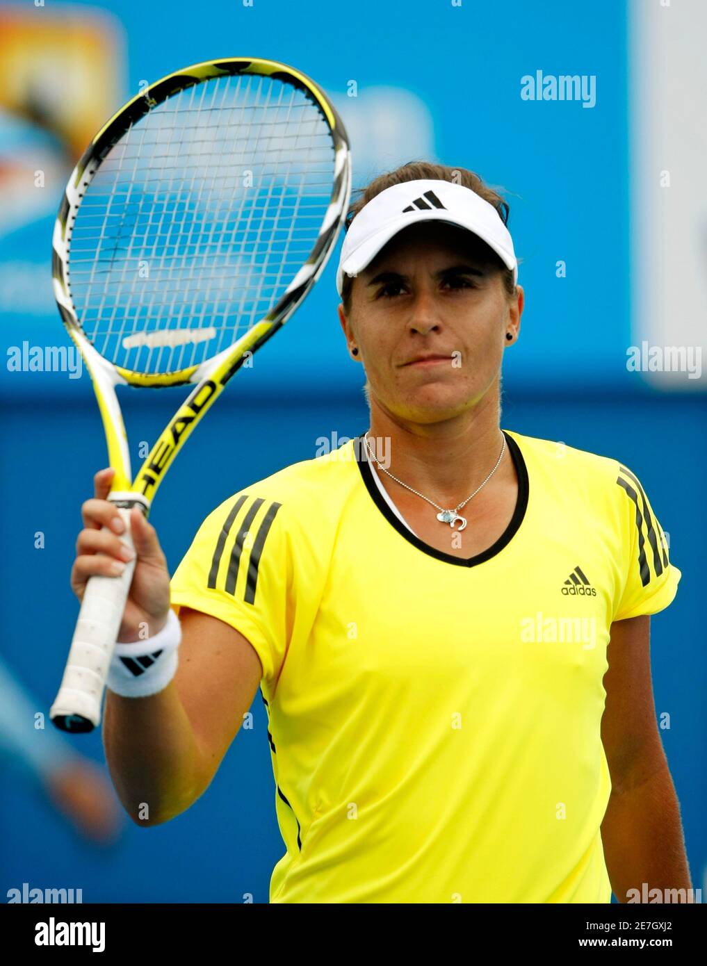 Spain's Anabel Medina Garrigues celebrates after winning her match against  Italy's Flavia Pennetta at the Australian Open tennis tournament in  Melbourne January 24, 2009. REUTERS/Darren Whiteside (AUSTRALIA Stock Photo  - Alamy