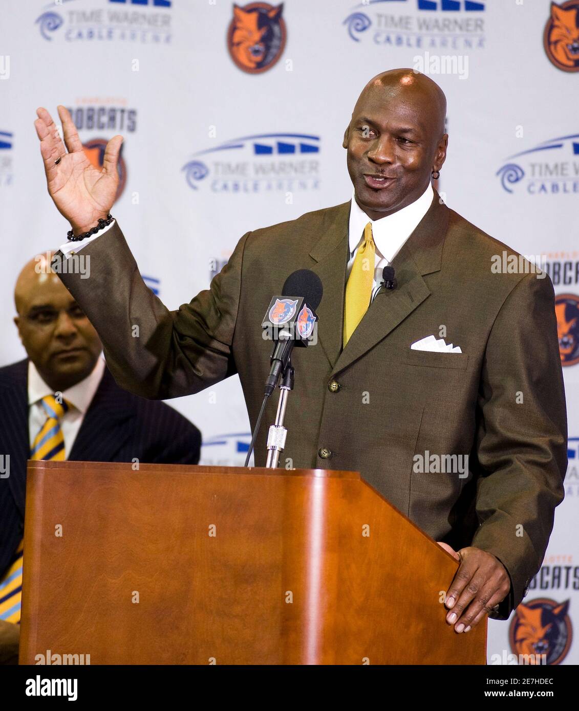 Page 2 - Michael Jordan Basketball Player High Resolution Stock Photography  and Images - Alamy