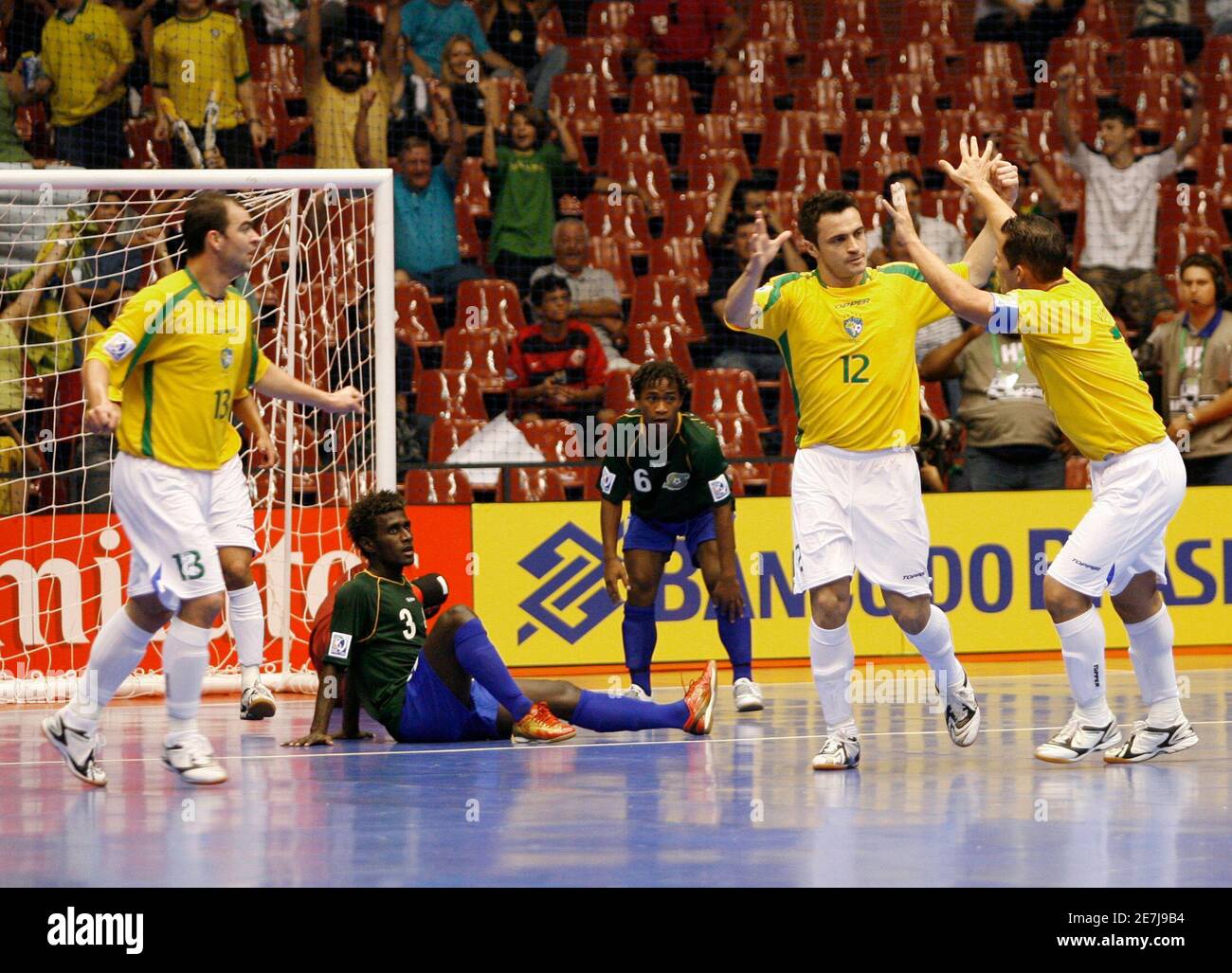 Falcao Futsal High Resolution Stock Photography And Images Alamy