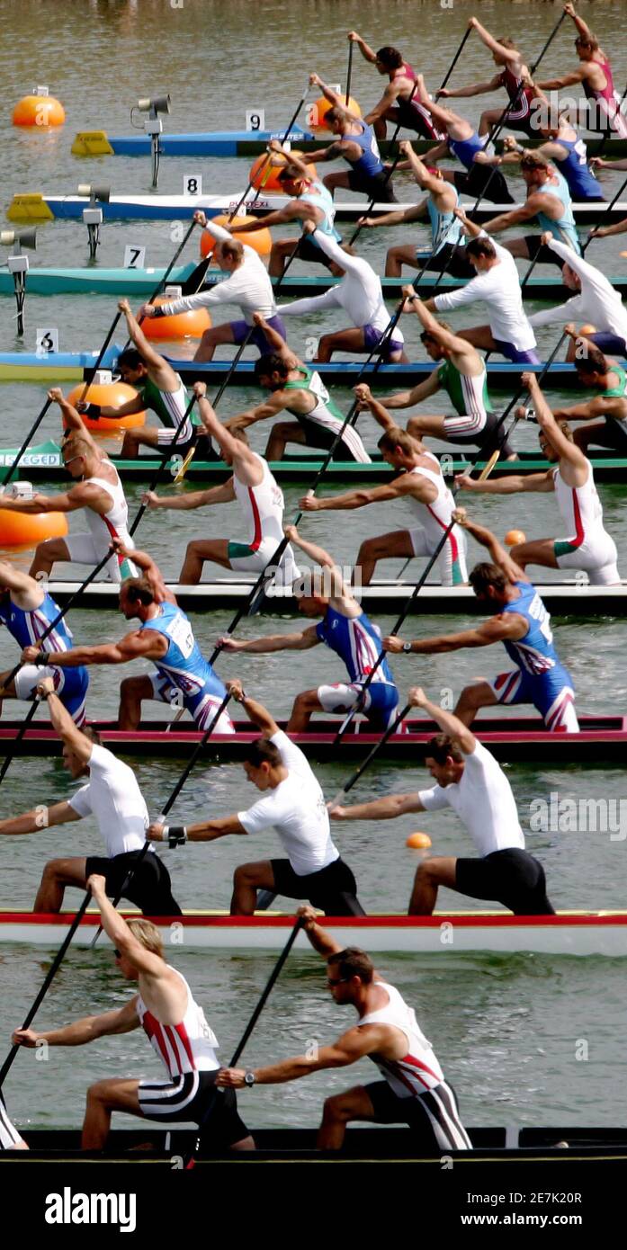 Competitors concentrate at the start of the C4 Men 200m race at the European Flatwater Championships in the central Bohemian village of Racice, Czech Republic, July 9, 2006.             REUTERS/Petr Josek   (CZECH REPUBLIC) Stock Photo