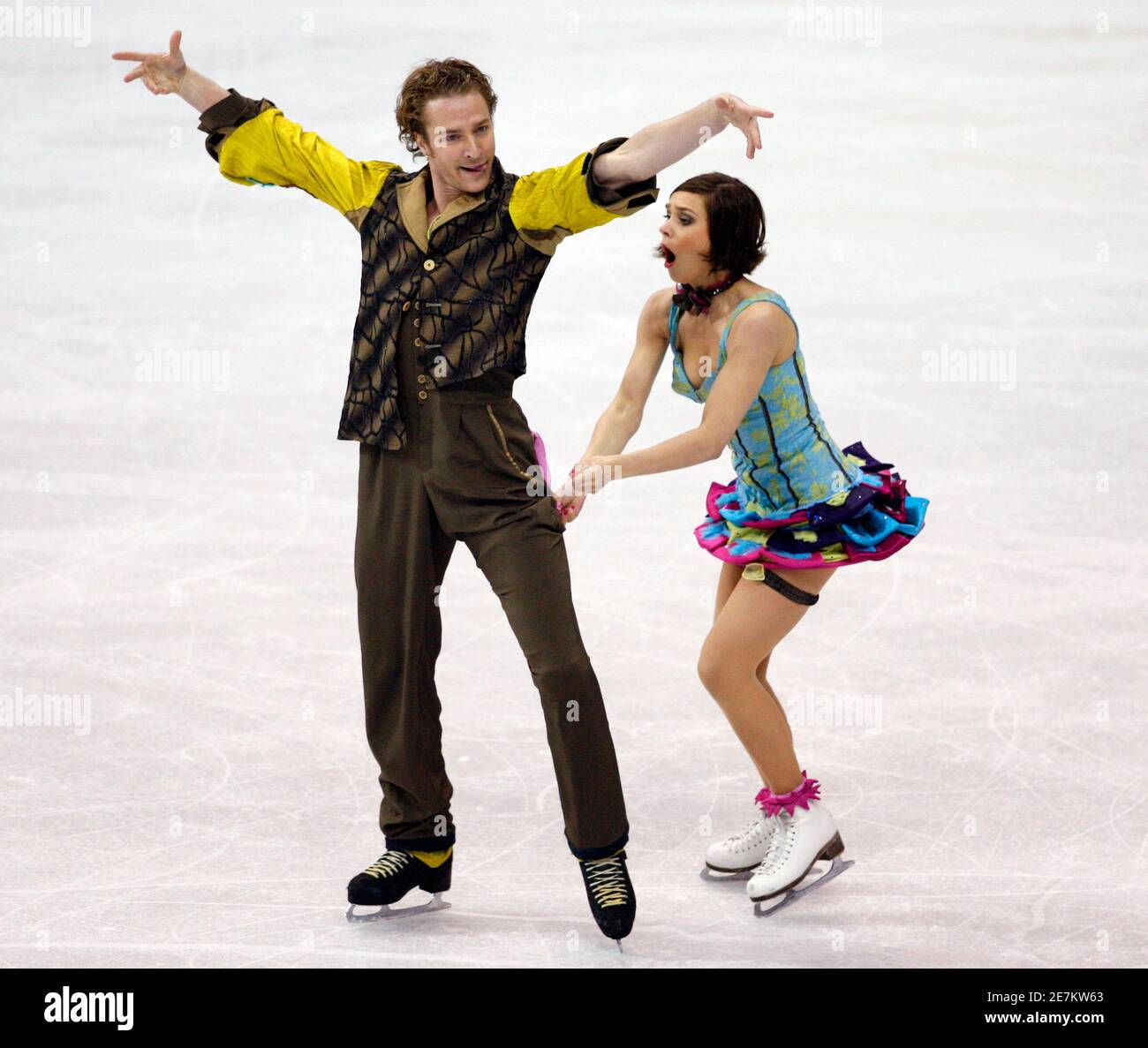 Nathalie Pechalat and Fabian Bourzat of France perform during the Free
