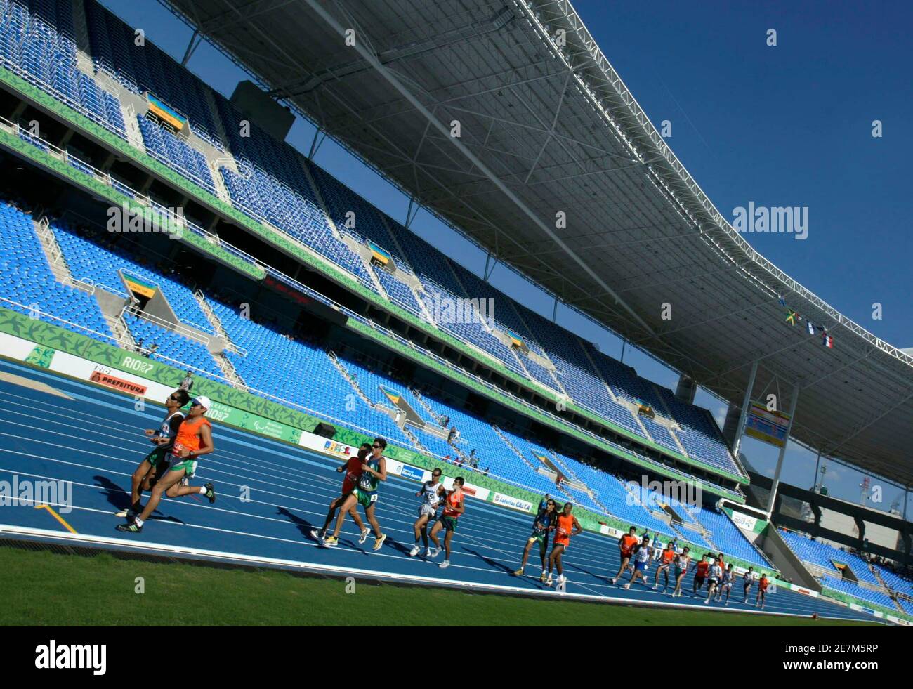 Runners compete in the Men's 5000m T11 final during the Parapan American Games in Rio de Janeiro August 15, 2007.  REUTERS/Bruno Domingos (BRAZIL) Stock Photo