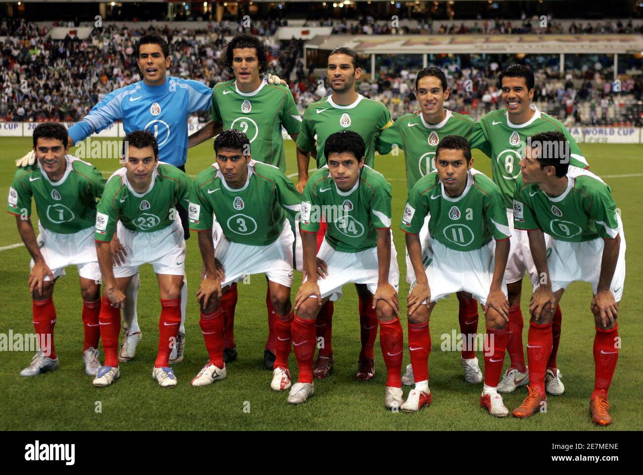 Mexico S Players Pose Before A Match Against Panama During Their 06 World Cup Qualifying Soccer Match At The Azteca Stadium In Mexico City September 7 05 Mexico Won 5 0 And Qualified For Mexico S Players Pose Before A Match Against Panama During Their 06 World Cup Qualifying Soccer Match At The Azteca Stadium In Mexico City September 7 05 Mexico Won 5 0 And Qualified For