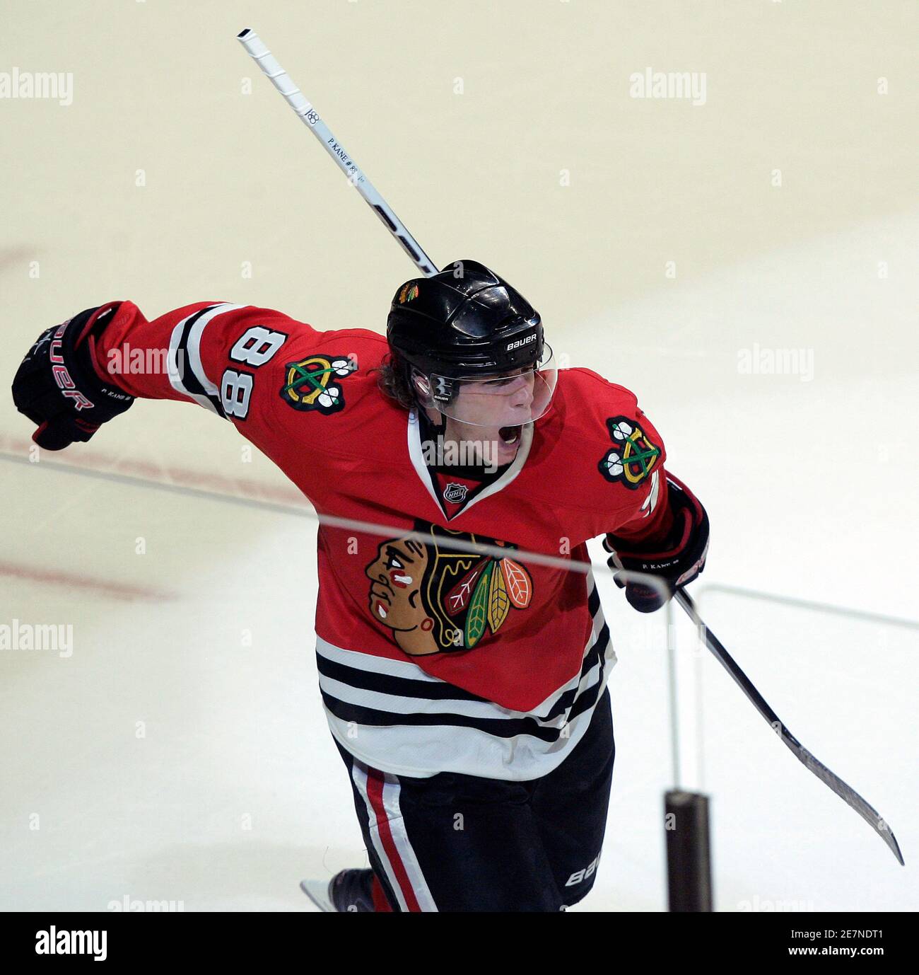 Patrick Kane Celebrates High Resolution Stock Photography And Images Alamy
