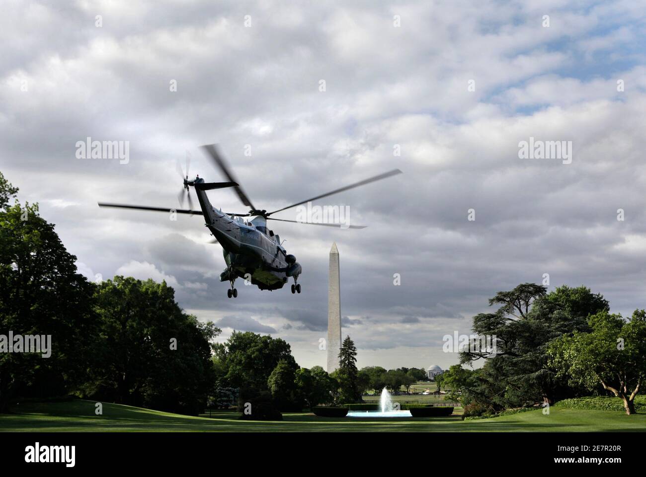 The Marine One helicopter with U.S. President Barack Obama on board departs from the White House in Washington in Virginia May 9, 2010. REUTERS/Yuri Gripas (UNITED STATES - Tags: POLITICS) Stock Photo
