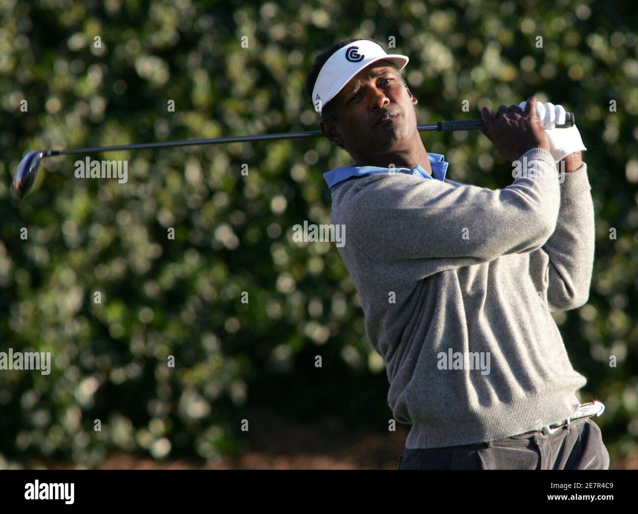 Vijay Singh of Fiji tees off on the 18th hole during the third round at The Players Championship golf tournament in Ponte Vedra Beach, Florida on March 25, 2006. Singh finished tied for second with Sergio Garcia at eight under par with a score of 208. REUTERS/Rick Fowler Stock Photo