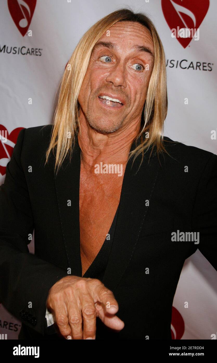 Member of the rock band of the Stooges Iggy Pop poses at the Musicares MAP Fund benefit concert in Los Angeles May 8, 2009.  Anthony Kiedis was honored with the Stevie Ray Vaughan award at the event. Musicares assists the music community with addiction recovery. REUTERS/Fred Prouser                  (UNITED STATES ENTERTAINMENT) Stock Photo