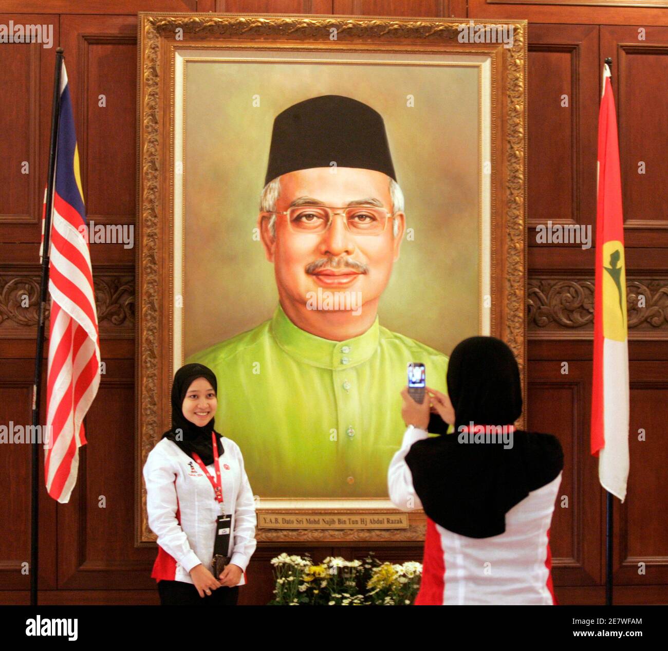 Page 5 - Umno High Resolution Stock Photography and Images - Alamy