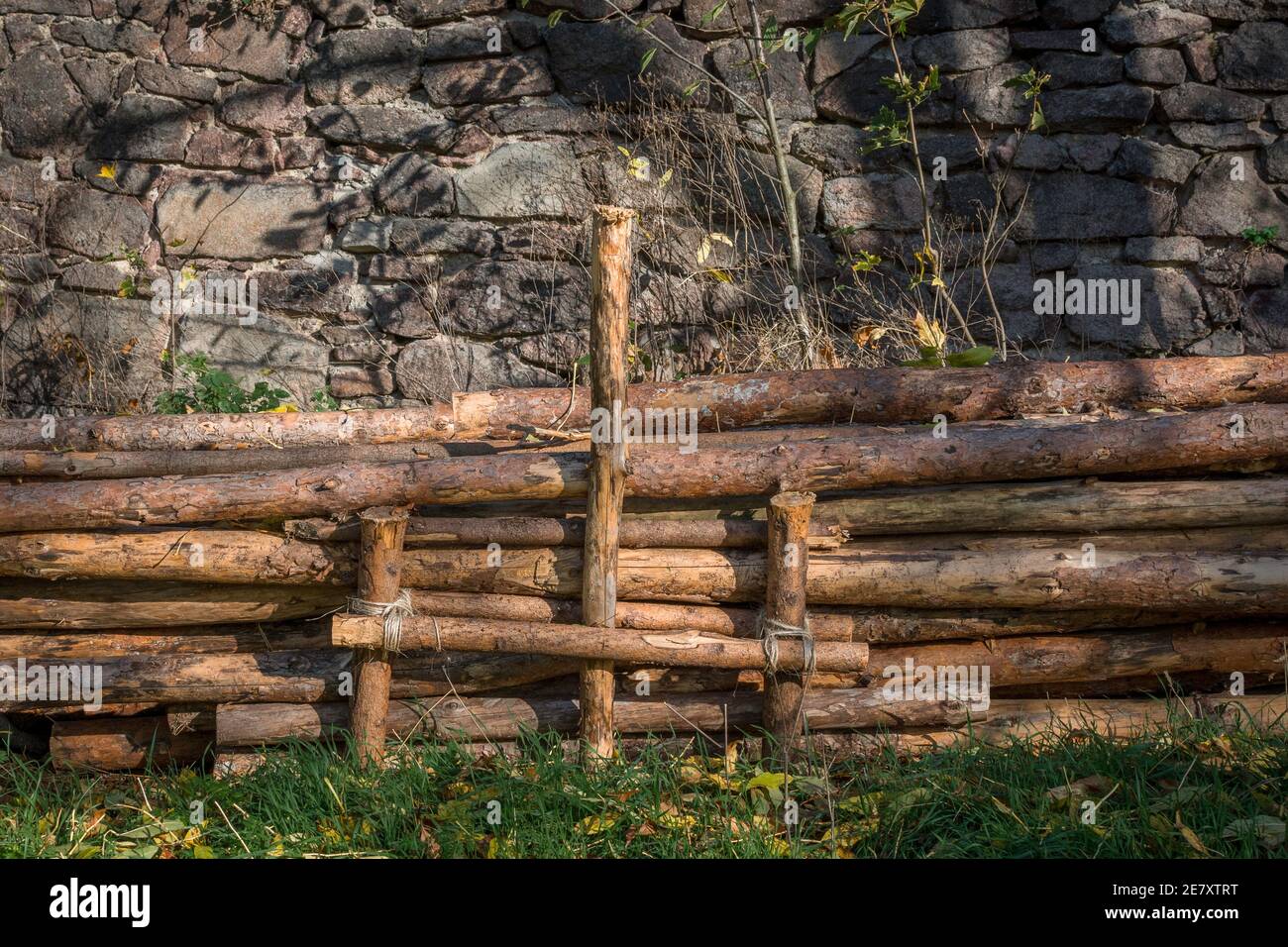 Kloster Petersberg auf der höchsten Erhebung des Saalekreises, dem Petersberg, ist seit 1999 ein Kloster der Communität Christusbruderschaft Selbitz. Stock Photo