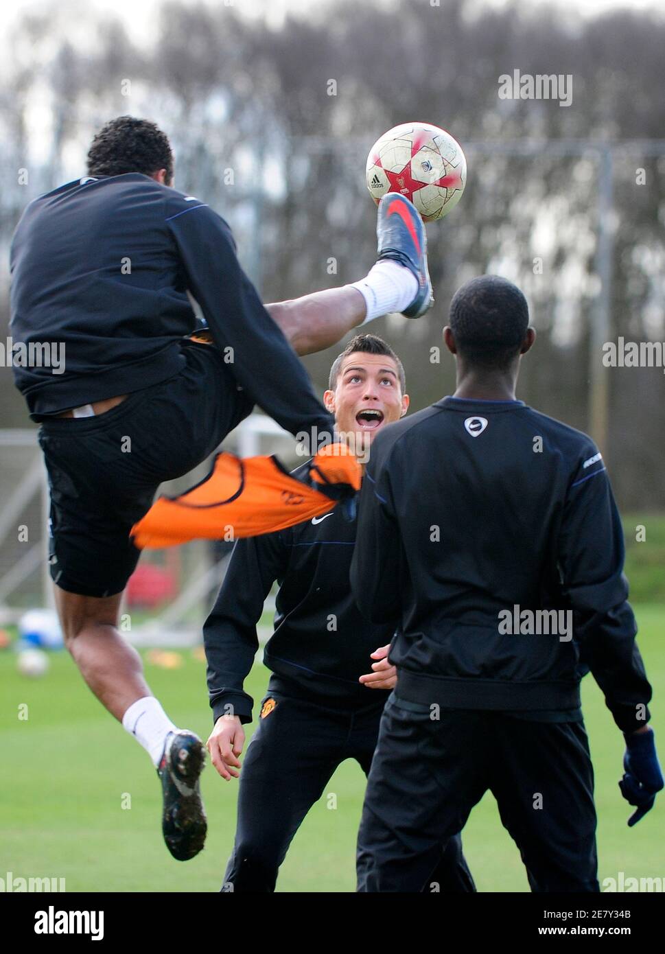 Manchester uniteds cristiano ronaldo centre during training session at