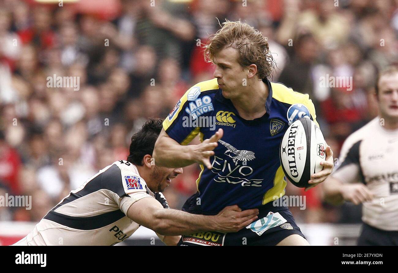 ASM Clermont's Aurelien Rougerie during the top 14, Stade Toulousain vs ASM Clermont  Toulouse, France on April 15, 2007. Stade Toulousain won 24-7. Photo by  Christian Liewig/ABACAPRESS.COM Stock Photo - Alamy