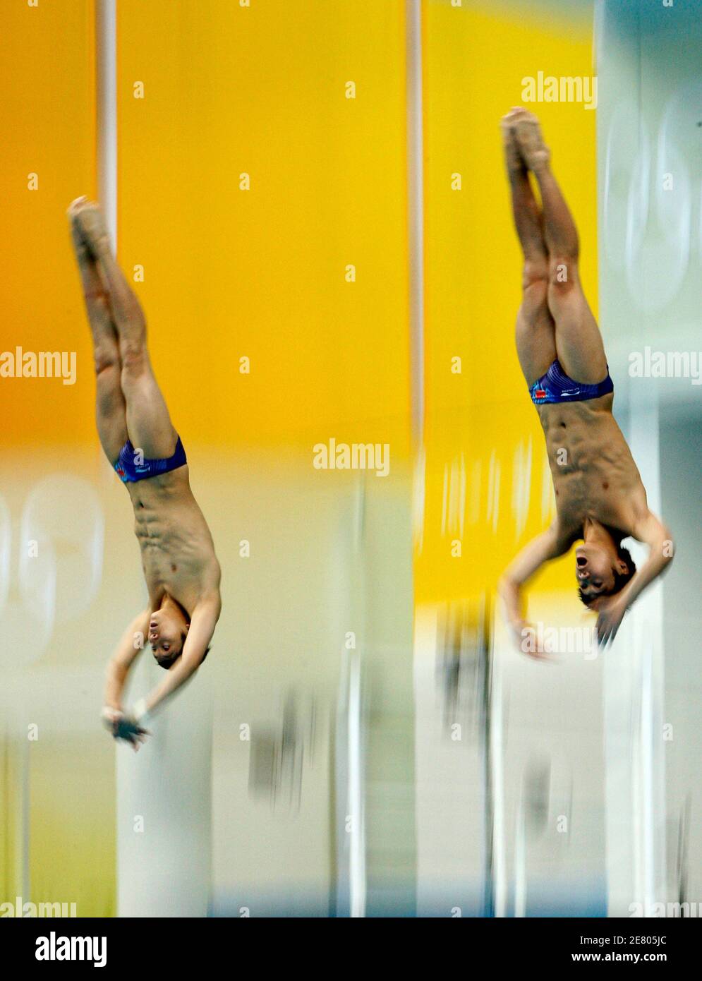Beijing 2008 olympics synchronized diving hi-res stock photography and ...