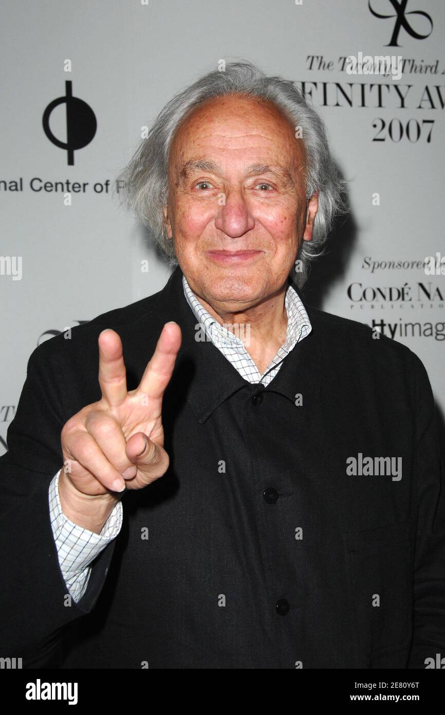 William klein hi-res stock photography and images - Alamy