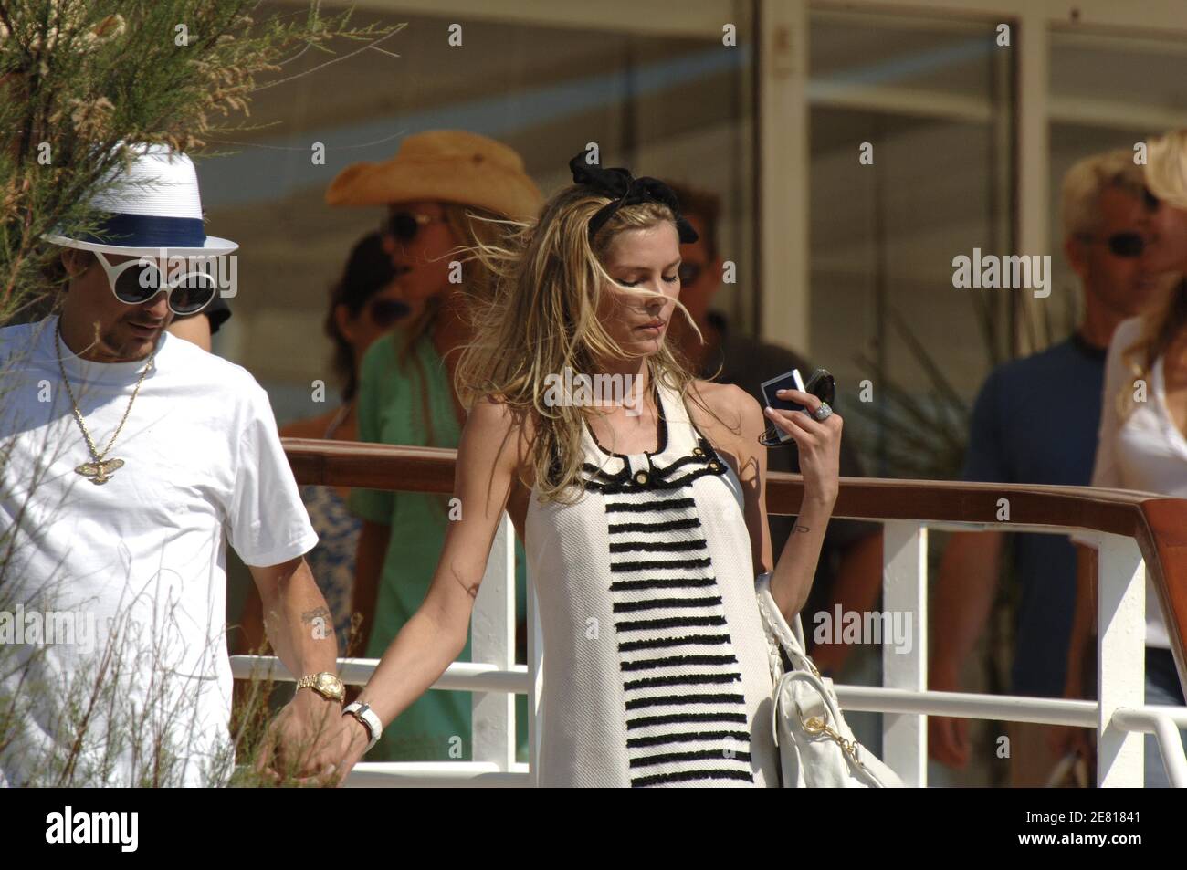 Kid Rock with girlfriend leave the Eden Rock Hotel in Cannes, France on May 18, 2007. Photo by ABACAPRESS.COM Stock Photo