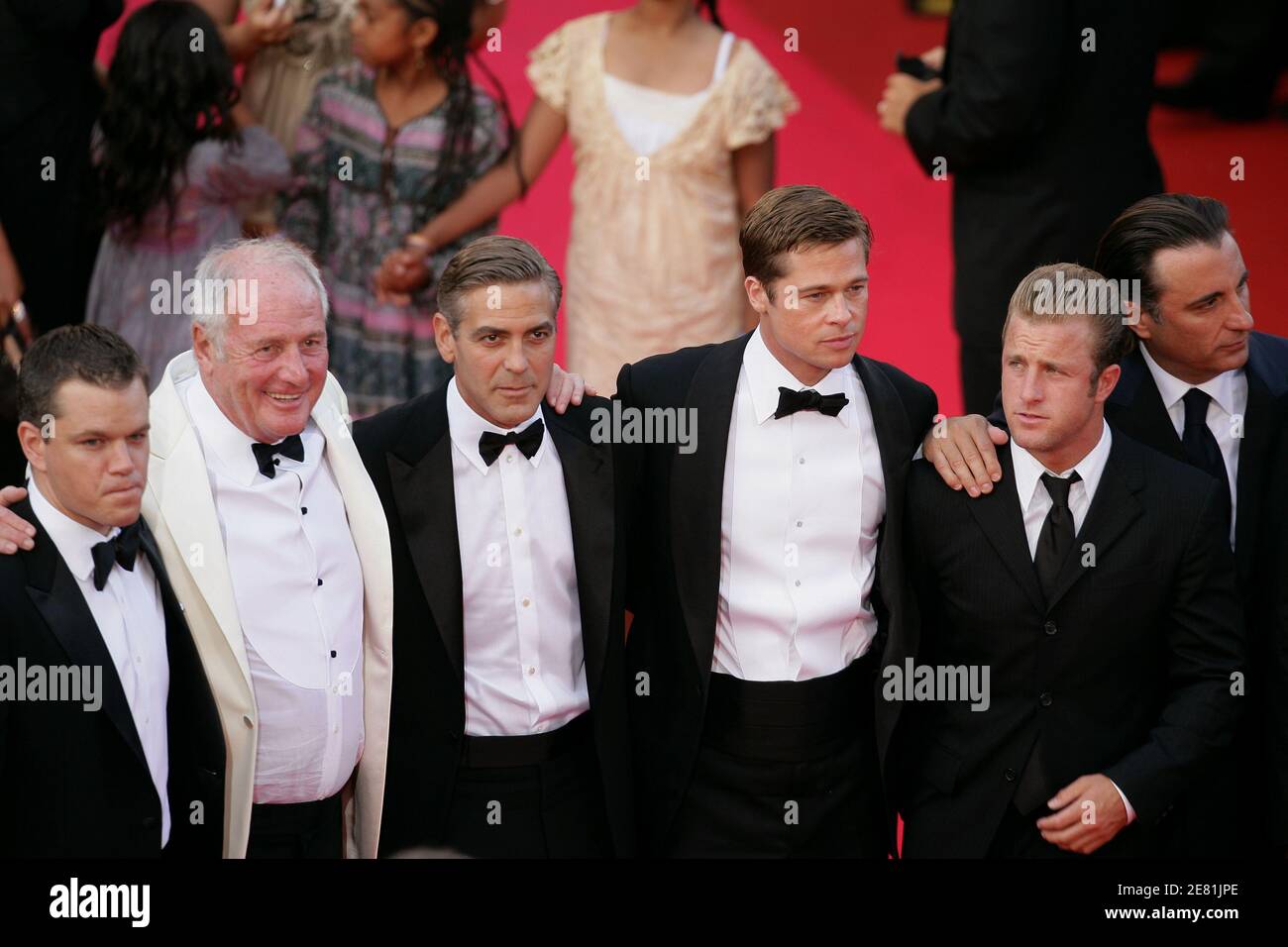Cast members, Jerry Weintraub, Matt Damon, George Clooney, Brad Pitt, Scott Caan and Andy Garcia walk the red carpet of the Palais des Festivals in Cannes, France, May 24, 2007, to attend the gala screening of Steven Soderbergh's film Ocean's Thirteen presented out of competition at the 60th Cannes International Film Festival. After the gang's foray into Europe for 2004's 'Ocean's Twelve', the new flick returns the action to Las Vegas, where Reuben (Elliott Gould) thinks he's getting in on a casino deal with ruthless and sleazy Willy Bank (newcomer Al Pacino). But Bank double-crosses Reuben, g Stock Photo