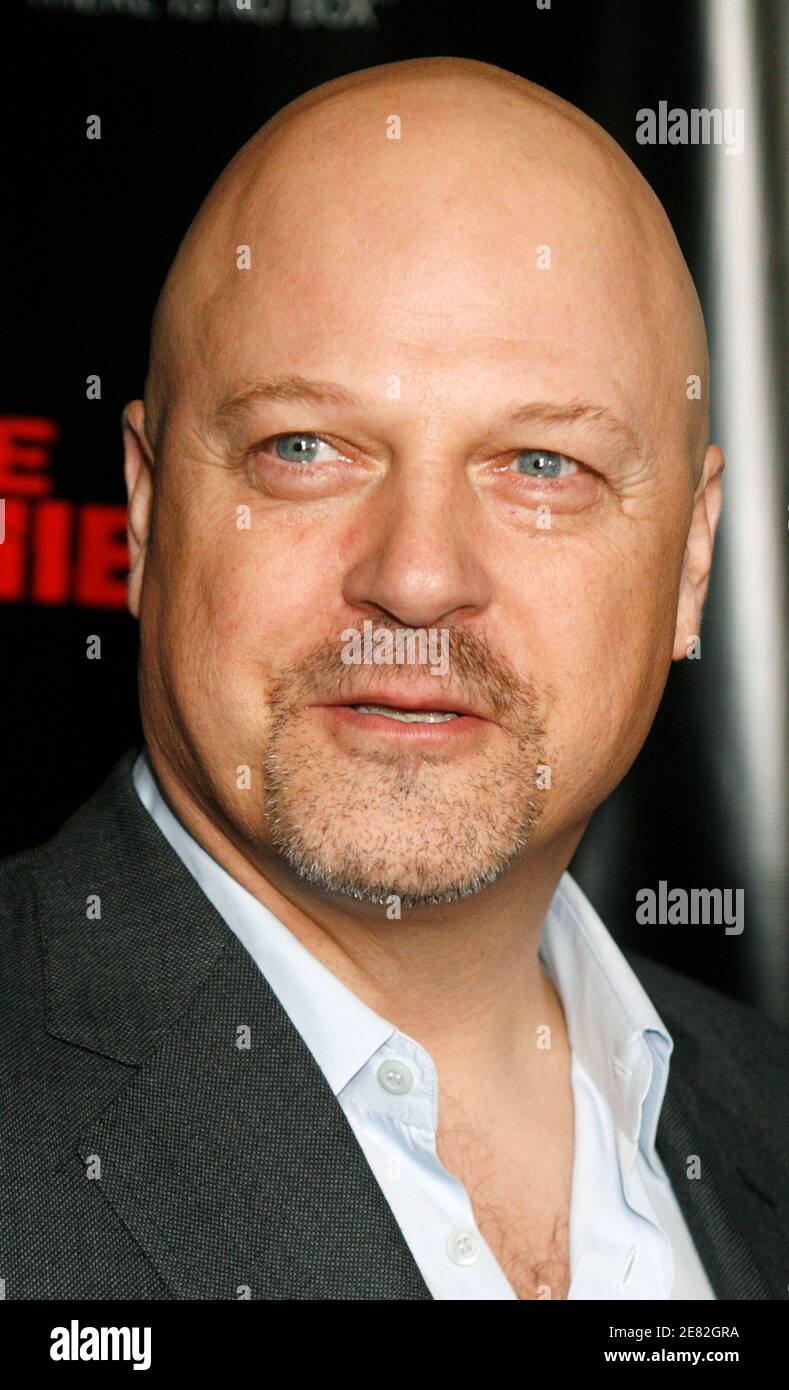 Actor Michael Chiklis, star of the FX cable network drama television series 'The Shield', poses at the finale screening of the series in Hollywood, California November 25, 2008. REUTERS/Fred Prouser              (UNITED STATES) Stock Photo