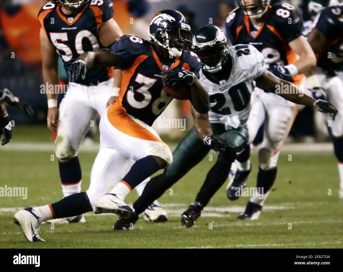 Mike anderson nfl hires stock photography and images Alamy