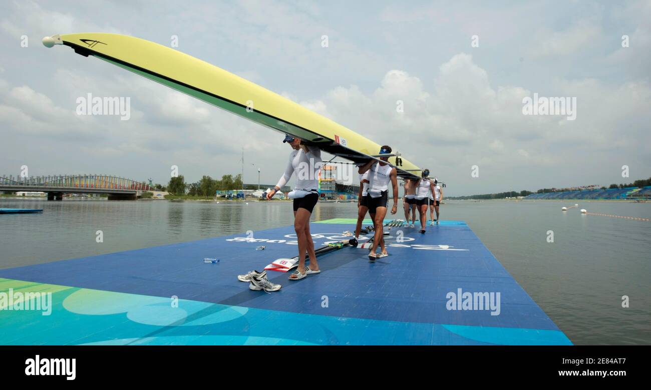 Members of the British rowing team train at Shunyi Olympic Rowing-Canoeing Park at the Beijing 2008 Olympic Games August 12, 2008.     REUTERS/Aly Song (CHINA) Stock Photo