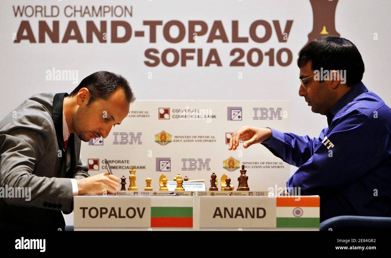 World chess champion Viswanathan Anand (R) of India makes a move against  his opponent, Bulgarian chess grandmaster and former world chess champion  Veselin Topalov during their fifth game at the FIDE World