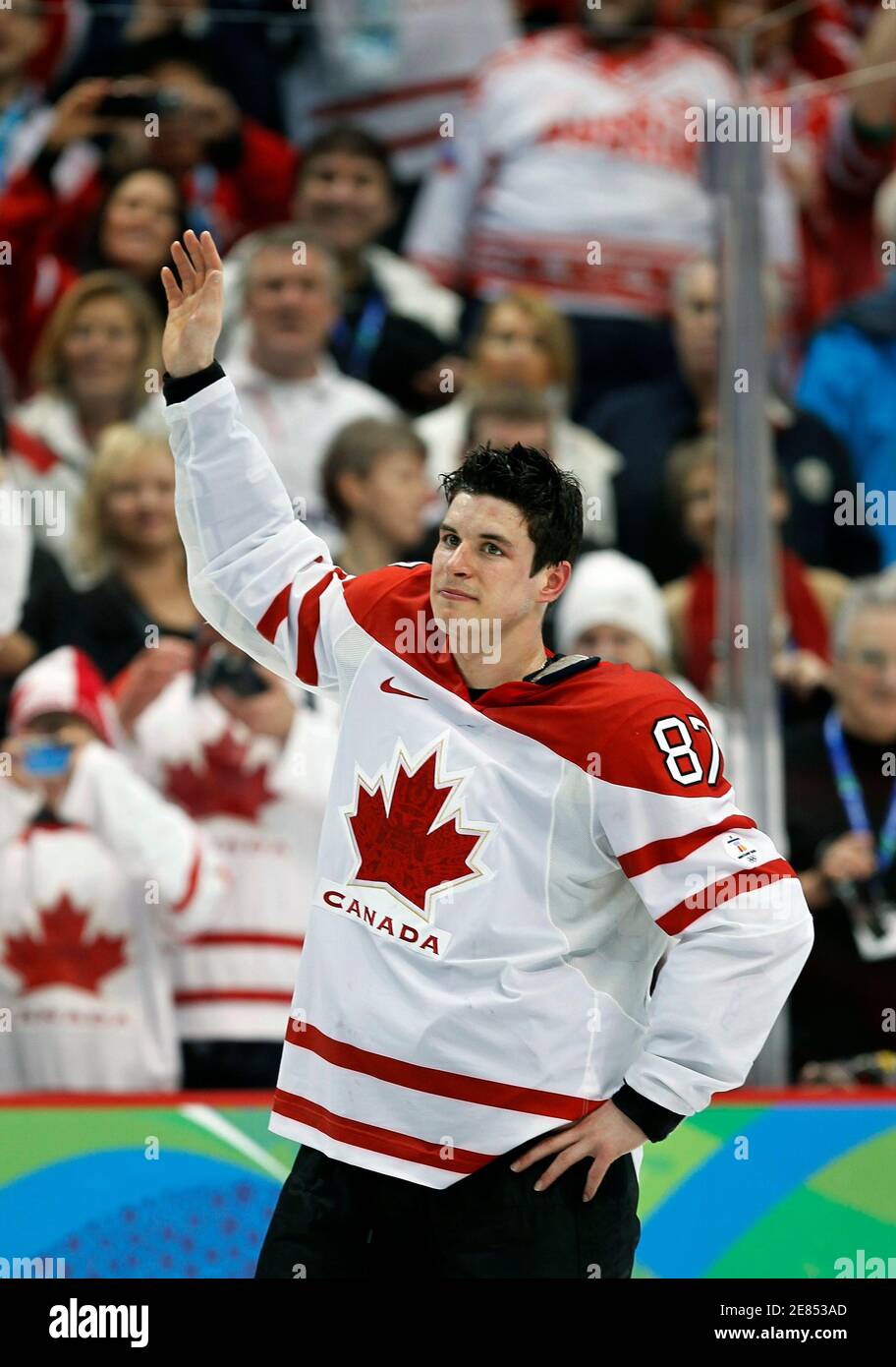 Sidney crosby 2010 win hi-res stock photography and images - Alamy